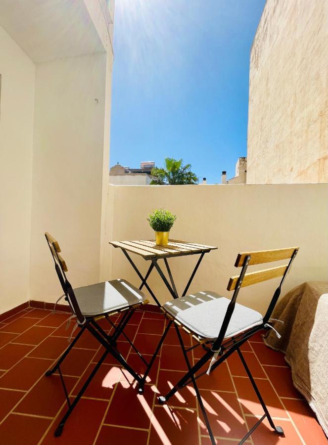 Estudio Con Terraza By Maison Jaken Нерха Экстерьер фото